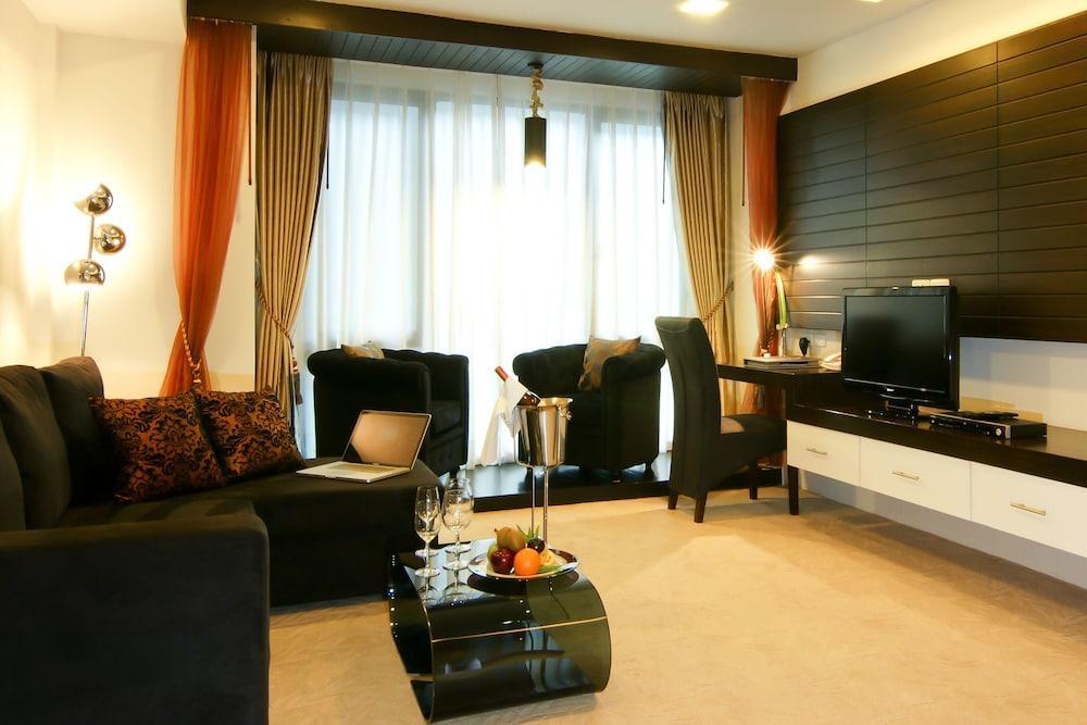 Rashmi'S Plaza Hotel Виентиане Екстериор снимка