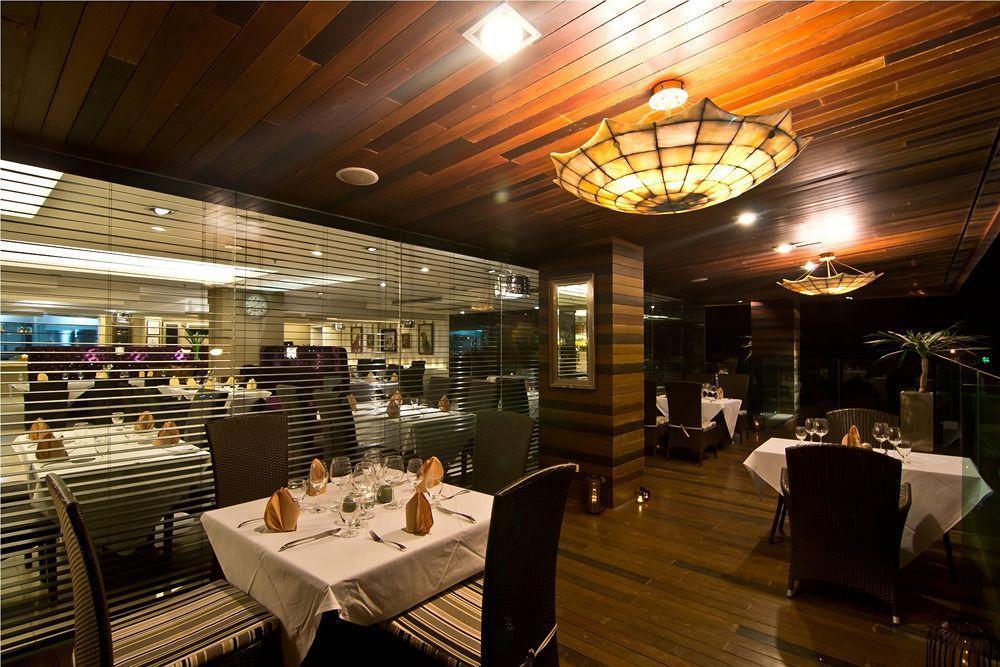 Rashmi'S Plaza Hotel Виентиане Екстериор снимка
