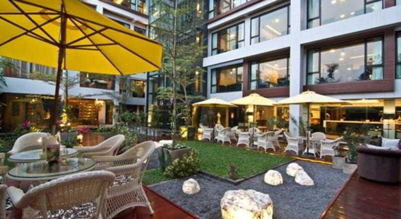 Rashmi'S Plaza Hotel Виентиане Екстериор снимка